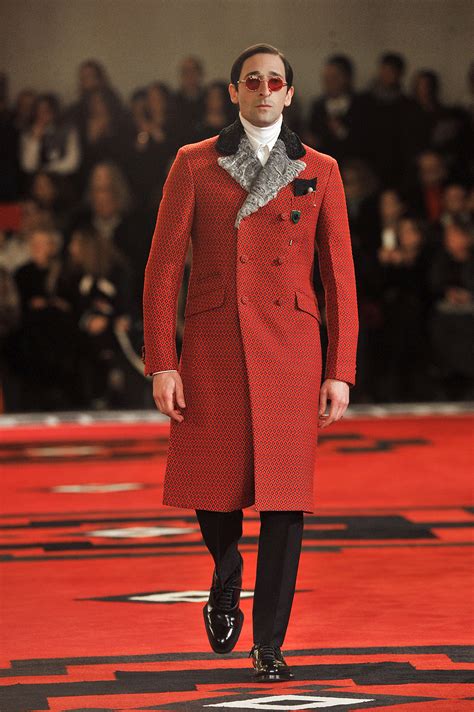 prada fall 2012 villains|prada runway outfits.